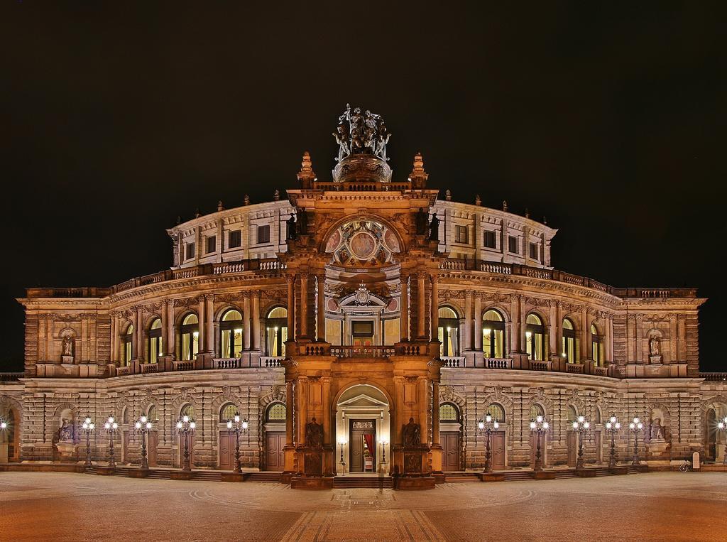 Dresden Gruesst Seine Gaeste Exterior foto